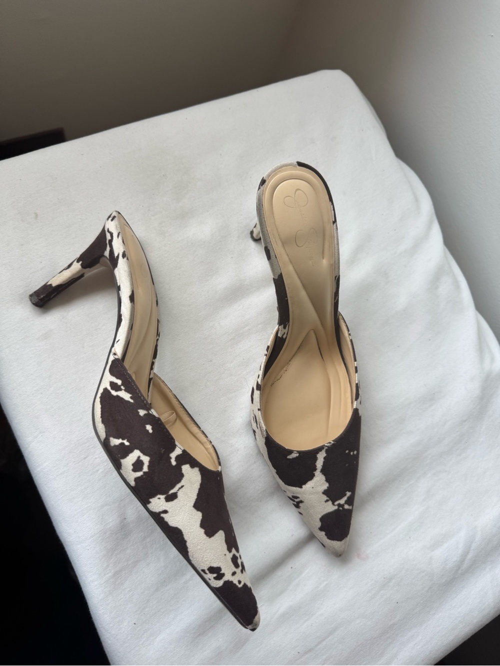 Jessica Simpson Y2K Cow Print Kitten Heels 🤎🐄 size 8.5